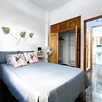 Apartachic Central By Babiniliving