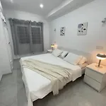 Modern Apartment In Los Cristianos