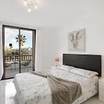Parque Santiago 2 Luxury Apartment