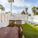 Coralejo Beach Villa Agua With Private Pool, Bbq & Fast Wifi By Amazzzing Travel