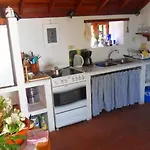 Entzueckendes Kleines Ferienhaus Mit Einem Ganz Besonderen Flair Und Einem Atemberaubenden Meerblick
