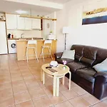 Paraiso 2 Bedroom Terrace Wifi Free