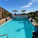 Castillo Lanzarote Villa Sophie - Luxury Villa -Sleep In A Volcanic Cave With Heated Pool