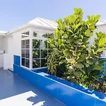 Guest House Villa Neon Tenerife