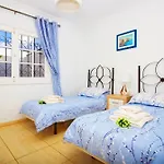 Exceptional 3 Bedroom Villa Adsey -Short Walk To Town - By Lanzarote Leisure Villas