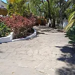 Casa Con Jardin Para Familias Y Grupos