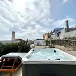 Nice House With Jacuzzi, Wifi And View Of The Atlantic Ocean