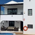 Palm Villa