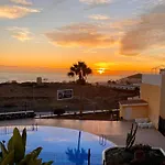 Golden Suite Ocean View & Pool