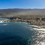 Apartamento En Puerto De La Cruz Con Vistas A La Ciudad By Alterhome
