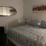 Paradise Club L28 & L29