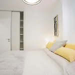 Luxury Solarium, Jacuzzi, A/C And Wi-Fi
