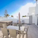 Luxury Solarium, Jacuzzi, A/C And Wi-Fi