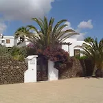 Appartement In Playa Honda Mit Sonniger Terrasse Und Meerblick