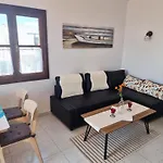 Appartement In Playa Honda Mit Sonniger Terrasse Und Meerblick