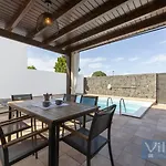 Villa Mundaka By Villitas