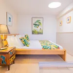 Ocean View Penthouse - Central Location - 100M To The Beach