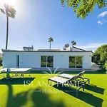 Huge Villa With Amazing Garden In Golf Del Sur Alm160