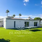 Huge Villa With Amazing Garden In Golf Del Sur Alm160