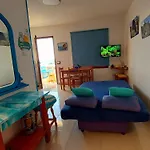 Vv Puesta De Sol Frente Al Mar Con Balcon Y Aire Acondicionado