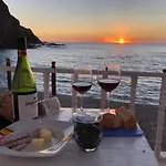 Vv Yelymar. Playa De Alojera