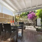 Casa Sarita - Farbenfrohes Ferienhaus