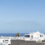 Bernadette Los Mojones Puerto Del Carmen Lanzarote