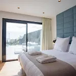 Villa Infinity