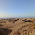 La Girafe De Las Dunas Solymar