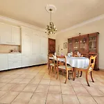 Casa Irlanda Deluxe Apartment