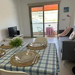 Tranquilo Y Cerca Del Mar Con Parking Privado