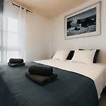 Chilly Apartment - Sunny Rooftop Terrace With Ocean View