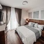 Emerald Palm Residence