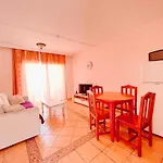 1 Bedroom Apartment In Parque Cattleya, Playa De Las Americas