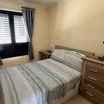 Casa Logan, 1 Bedroom Apartment With Communal Pool