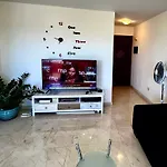 Bright Apartment With Sea And Mountain Views In Palm Mar 60 M²