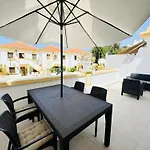 Windsor Park Spacious Apartment In Costa Adeje