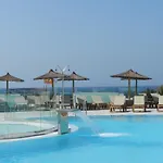 Hd Beach Resort