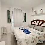 Louise 1 Minuto A Pie Del Mar