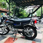 Green Hill Hostel & Tour