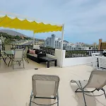 Lovely 2-Bed Apartment & Jacuzzi Terrace & Pool