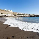 Home2Book Cute Apartment Terrace & Pool El Poris