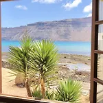 Flor De Cactus, La Graciosa