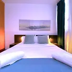 Tropicalidays Luxury Apartment Oceanview