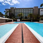Tropical Views - Paya Del Ingles
