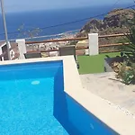 New Cave With Pool See View And Garden