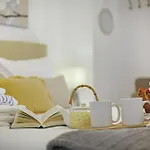 Apartment By The Sea