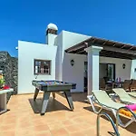 Villa Yaiza By Villa Plus