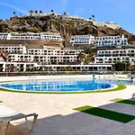 Ocean View Apartment And Heated Pool