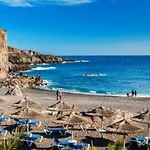 Central 2Bedroom 200M From Beach